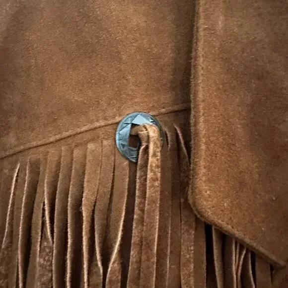 Vintage Brown Leather Jacket with Fringe Detail - Picture 12 of 13